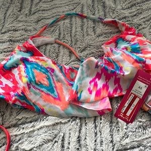 Xhileration Multiclor Bikini Top